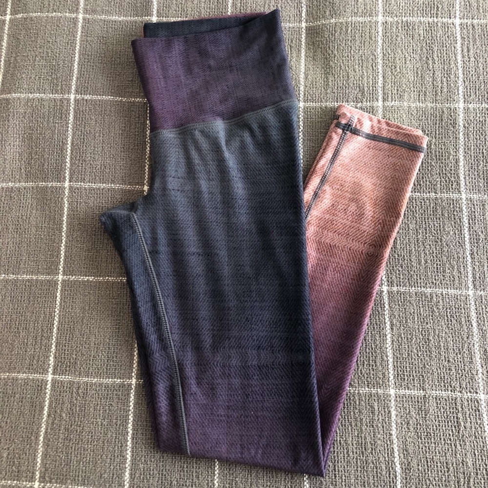 Niyama Sol Magic Hour Barefoot Leggings - M